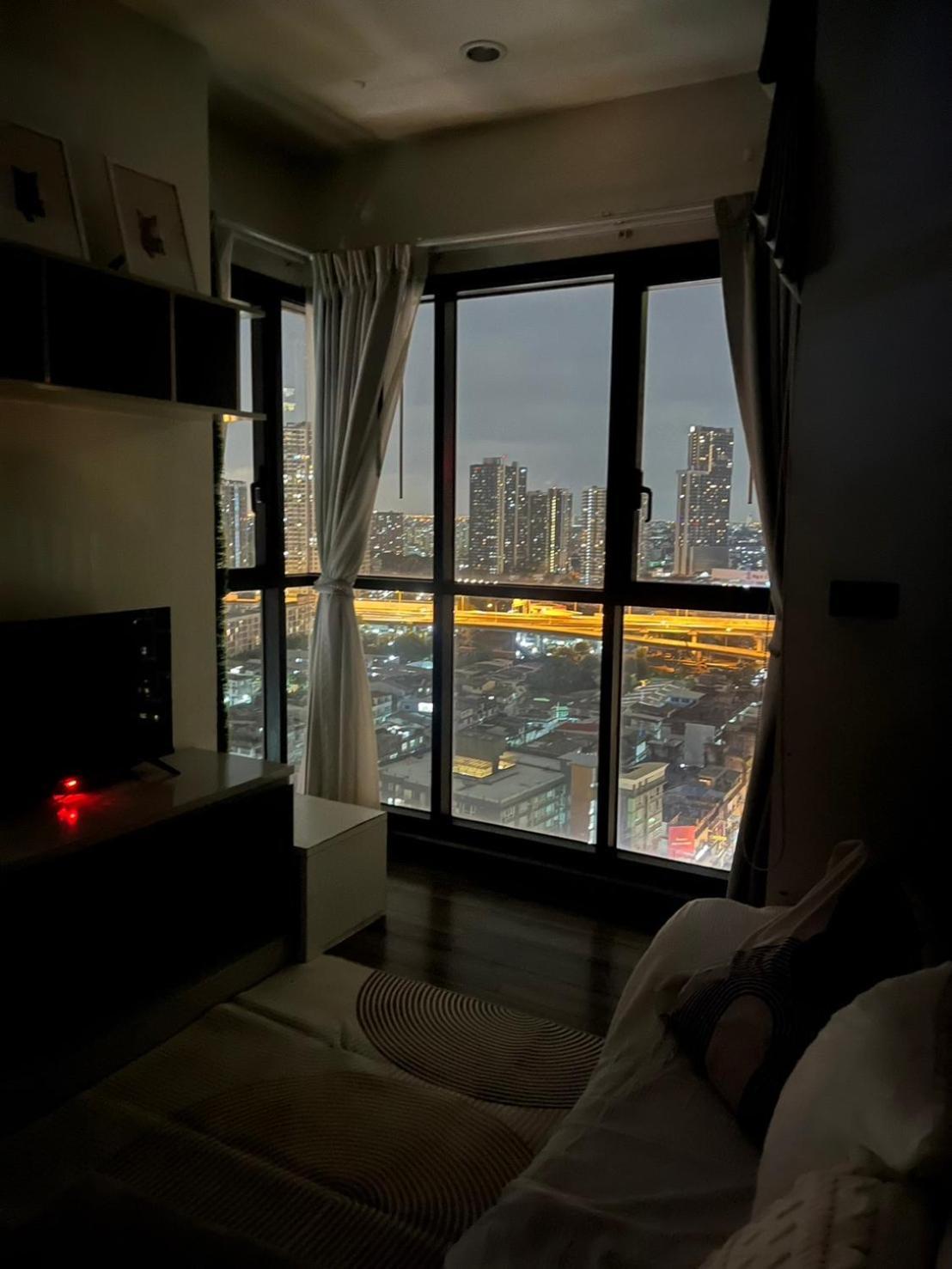 Apartment Next To Phrakanong Bts Wyne Sukhumvit بانكوك المظهر الخارجي الصورة