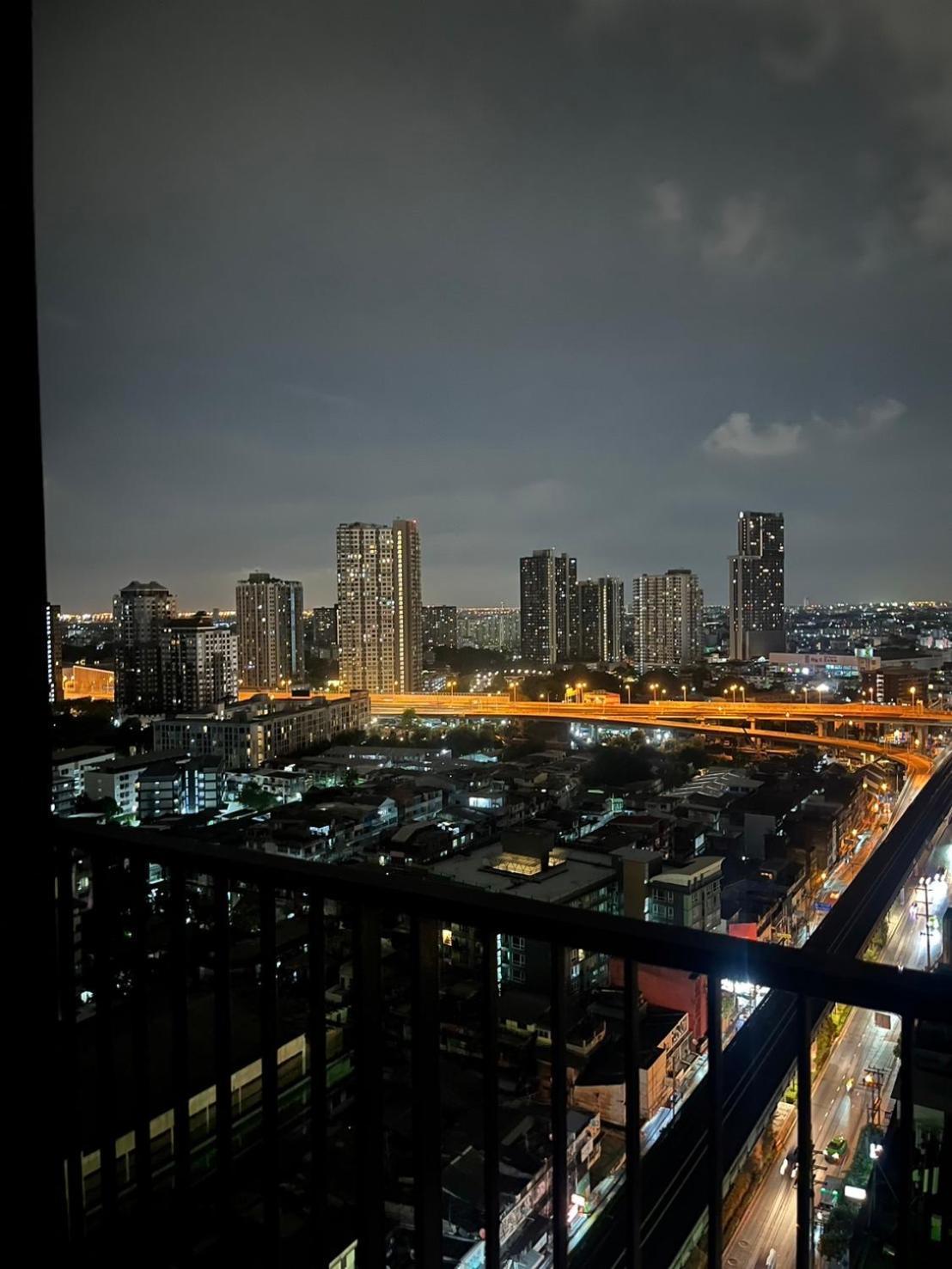 Apartment Next To Phrakanong Bts Wyne Sukhumvit بانكوك المظهر الخارجي الصورة
