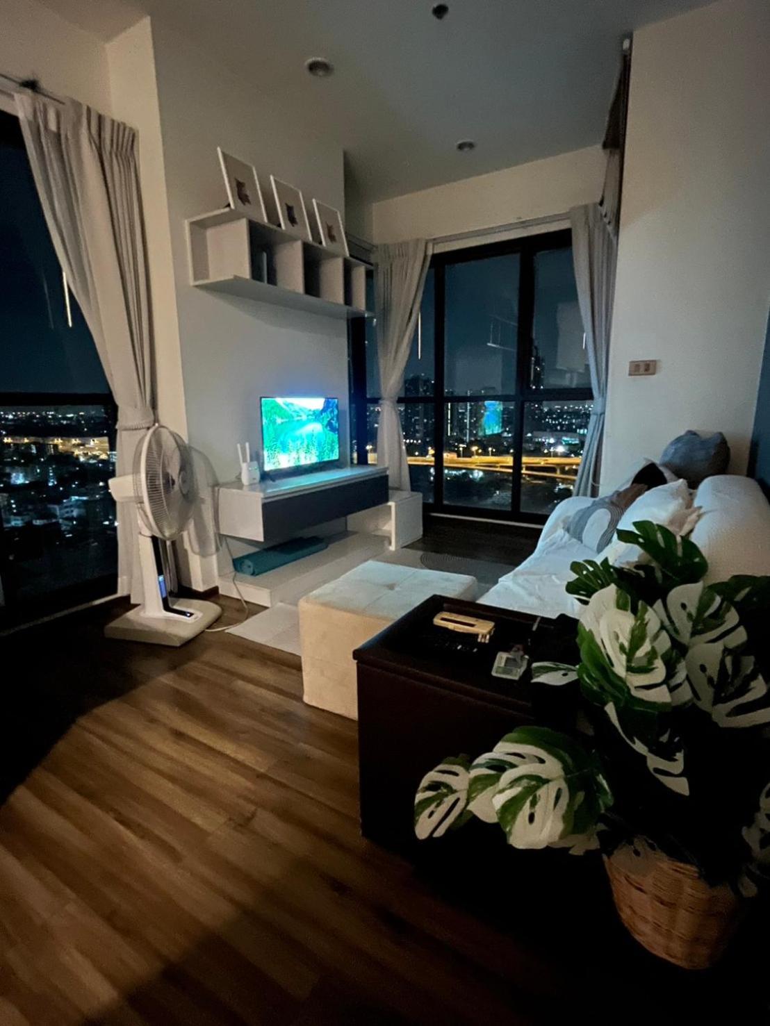 Apartment Next To Phrakanong Bts Wyne Sukhumvit بانكوك المظهر الخارجي الصورة